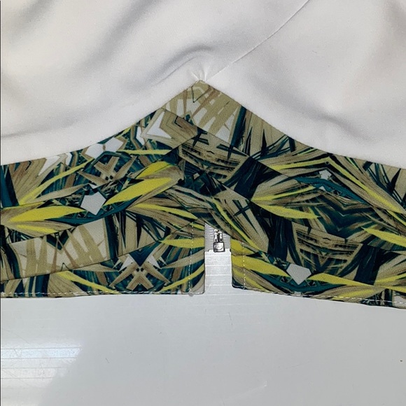 Prémonition white tropical crop top🌴 - Picture 2 of 5